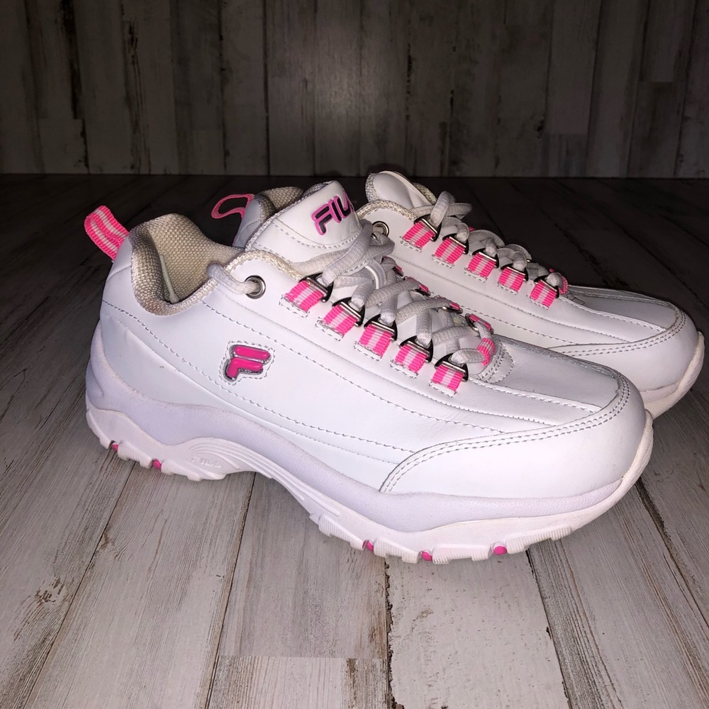 Fila Women’s Chunky Dad Sneakers - Picture 2 of 6